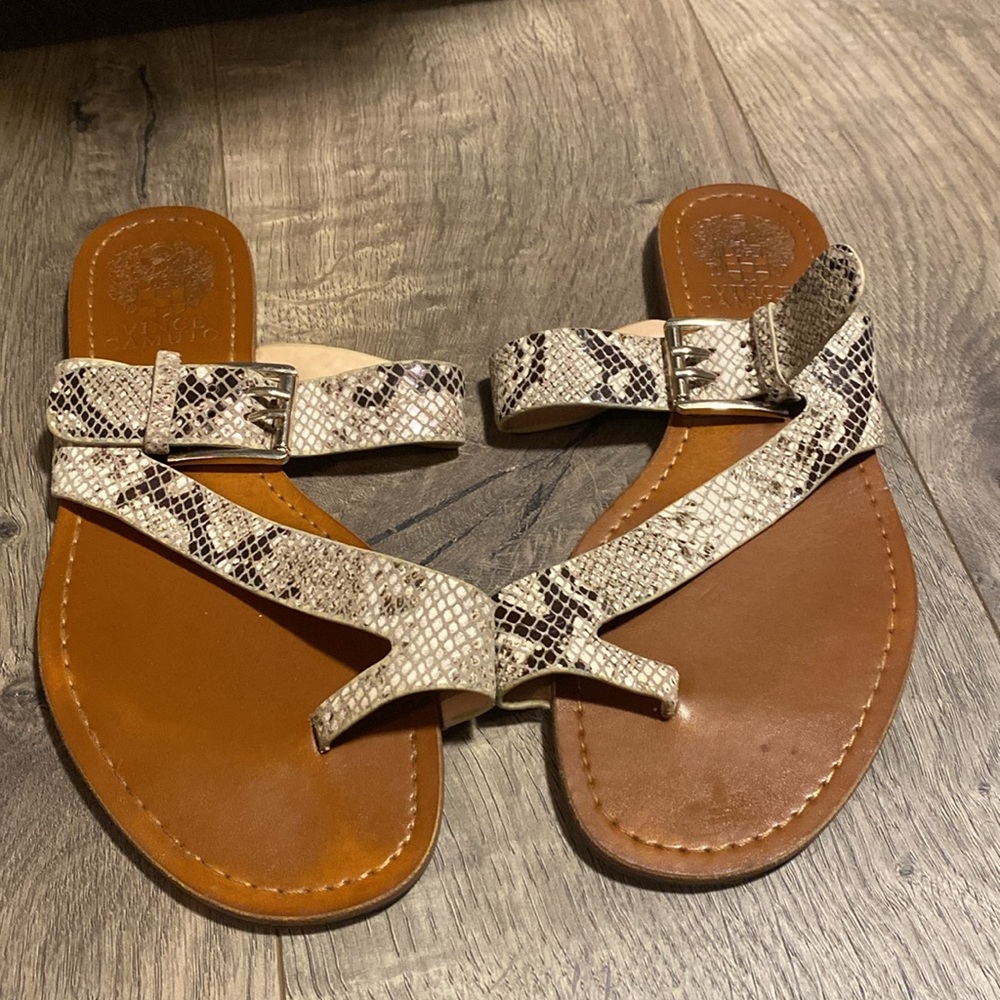 Vince Camuto, snakeskin sandals - Picture 3 of 4